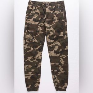 Boys camo joggers